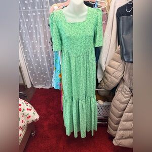 Square-Neck Light Green Paisley Maxi Dress